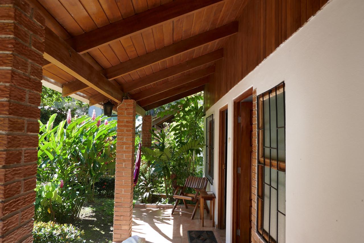 Escape Caribeno Hotel Puerto Viejo de Talamanca Exterior photo